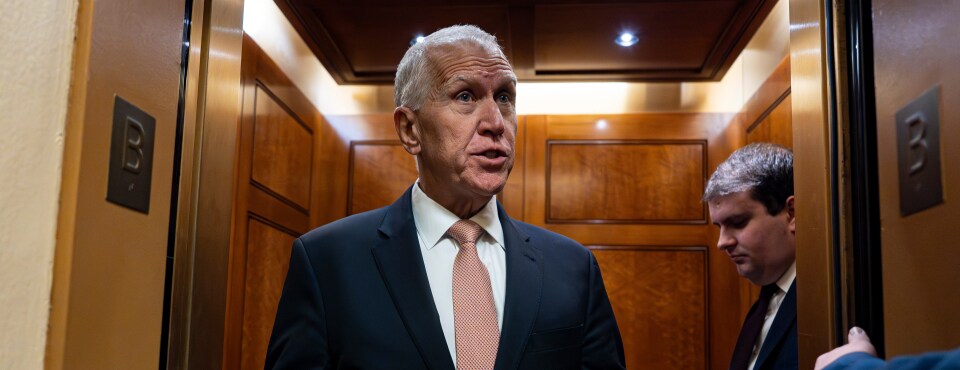 Sen. Tillis Threatens Senate Gridlock Amid Noem Immigration Frustration